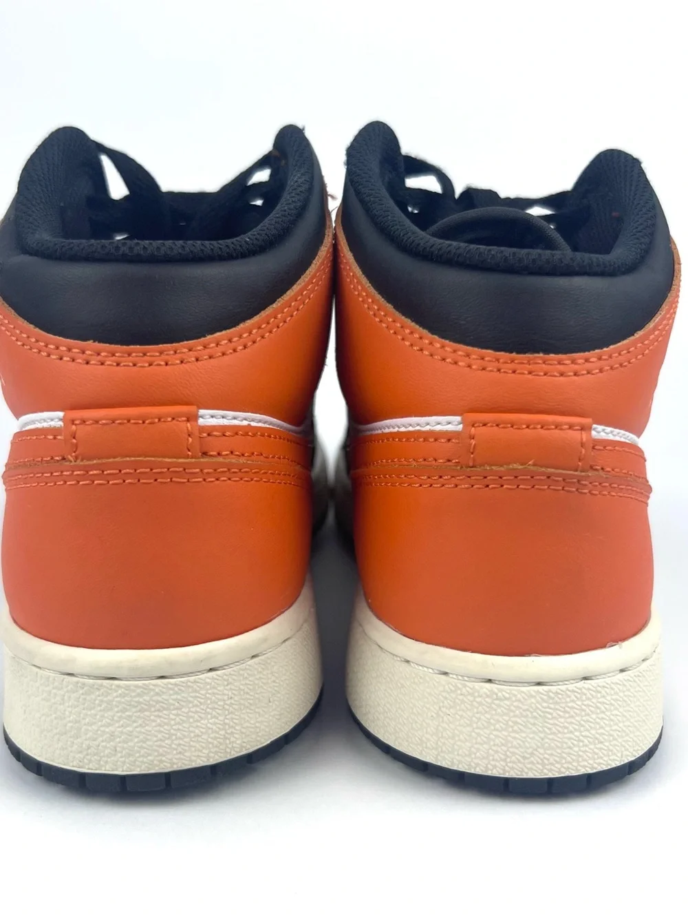 Nike Air Jordan 1 Mid - Orange/Black/White Kids Sneakers